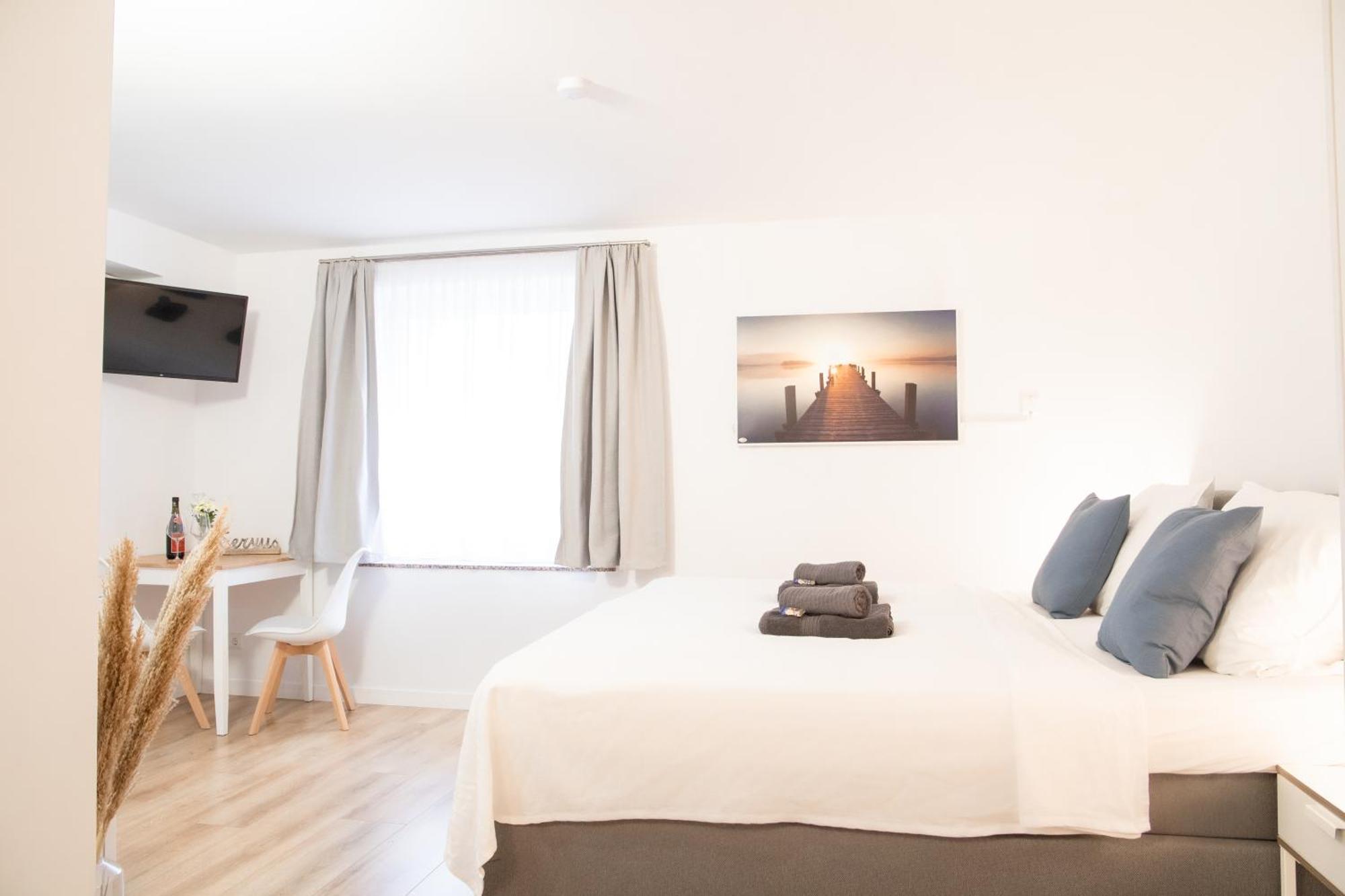 Gaestezimmer Ross Hohenlinden Εξωτερικό φωτογραφία